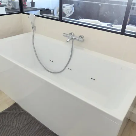 Apartment La Cite Des Coeurs Lu Parking Inclus Nantes