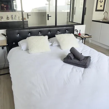 Apartment La Cite Des Coeurs Lu Parking Inclus *