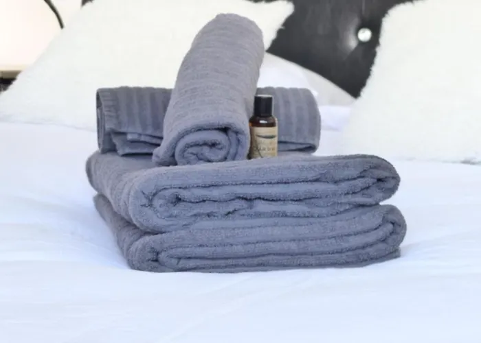 La Cite Des Coeurs Lu Parking Inclus דירה *